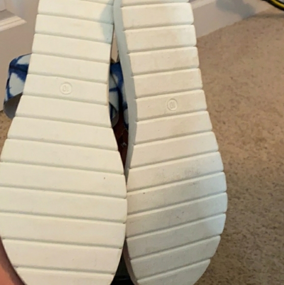 Women's R2 Tie Dye Sandals Size 10 - Picture 2 of 3